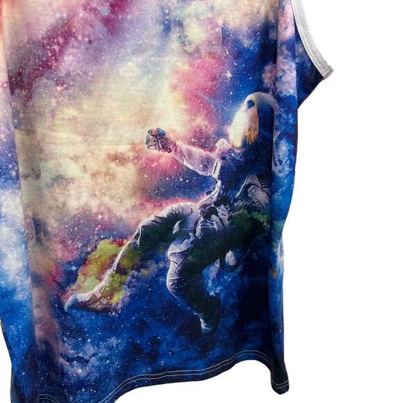 INTO THE AM Shirt Mens Medium Tank Psychedelic Space Astronaut All Over Print - Picture 7 of 7